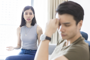 婚后一周丈夫查出梅毒，妻子起诉要求撤销婚姻，检验科出报告敢不慎重？