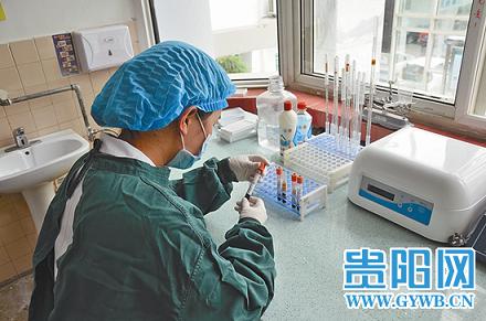 走近医疗领域内的“侦察兵”：医院检验人员